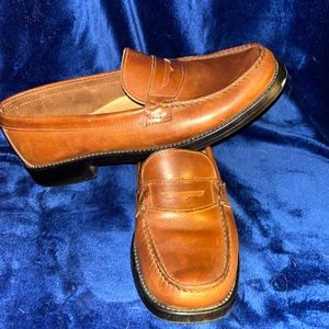 Weejuns G.H. Bass & Co loafers for Women Size 10M